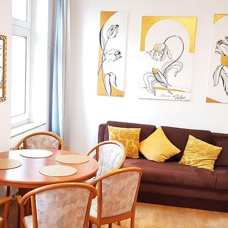 Elena Flat Tulpe Duisburg Zentrum Екстер'єр фото