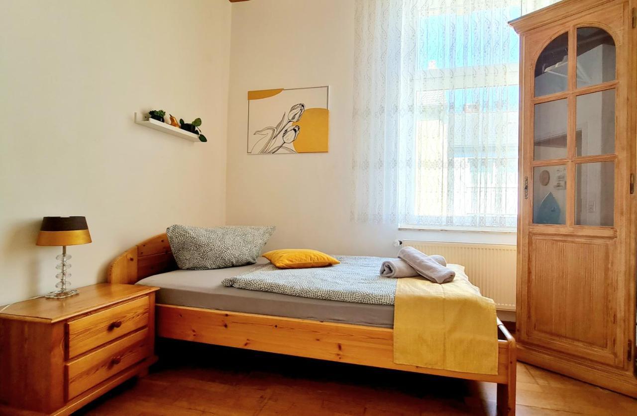 Elena Flat Tulpe Duisburg Zentrum Екстер'єр фото